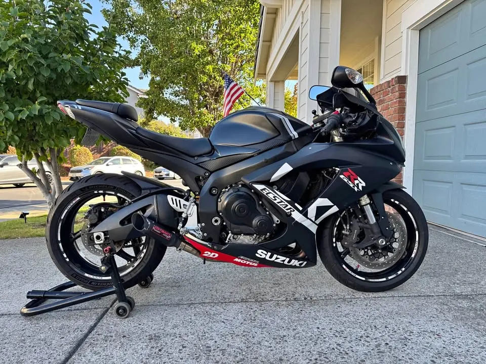 2008 Suzuki gsxr - MOTORCYCLE - United States