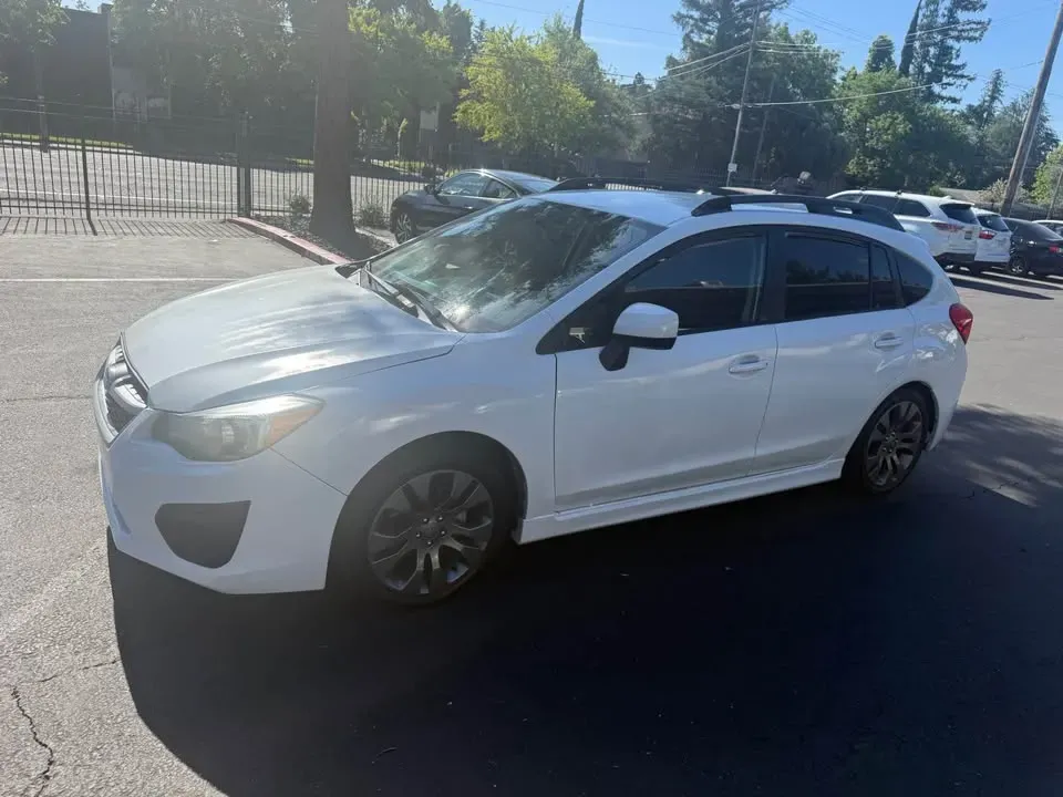 2014 Subaru impreza - AUTOMOBILE - United States