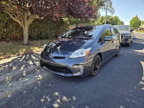 2015 Toyota prius - AUTOMOBILE - United States - Photo 2