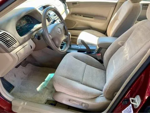 2002 Toyota camry - AUTOMOBILE - United States - Photo 4