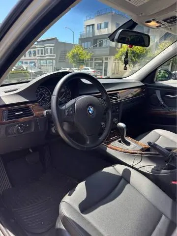 2008 BMW 3 series - AUTOMOBILE - United States - Photo 2