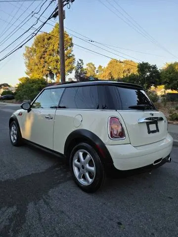 2010 MINI cooper - AUTOMOBILE - United States - Photo 3