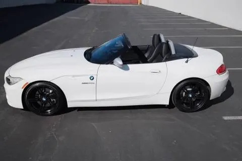 2011 BMW z4 s drive 35is convertible - AUTOMOBILE - United States - Photo 5