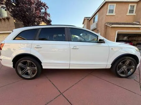 2014 Audi q7 - AUTOMOBILE - United States