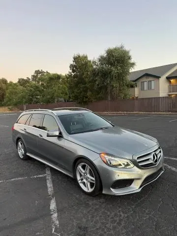 2014 Mercedes-Benz e-class - AUTOMOBILE - United States - Photo 2