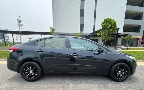 2018 Kia cerato k3 - AUTOMOBILE - Singapore - Singapore - Photo 3