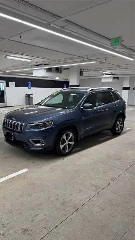 2020 Jeep cherokee - AUTOMOBILE - United States - Photo 4