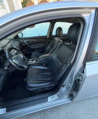 2018 Nissan altima - AUTOMOBILE - United States - Photo 4