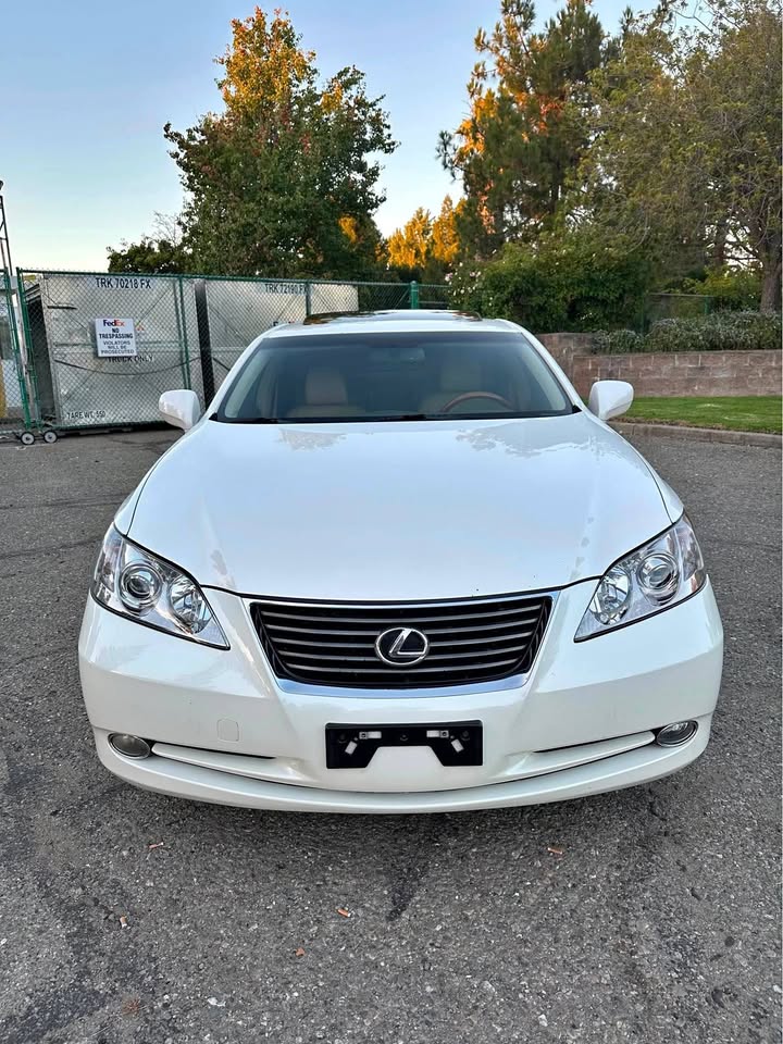2007 Lexus es - MINIVAN & CARGO VAN - United States - Photo 2