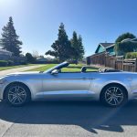 2017 Ford Mustang Convertible - AUTOMOBILE - United States - Photo 2