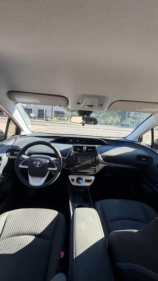 2017 Toyota prius - AUTOMOBILE - United States - Photo 4