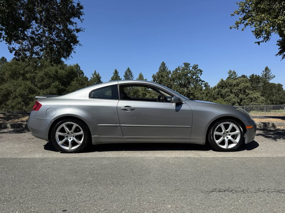 2006 Infiniti g35 coupe - AUTOMOBILE - United States - Photo 2