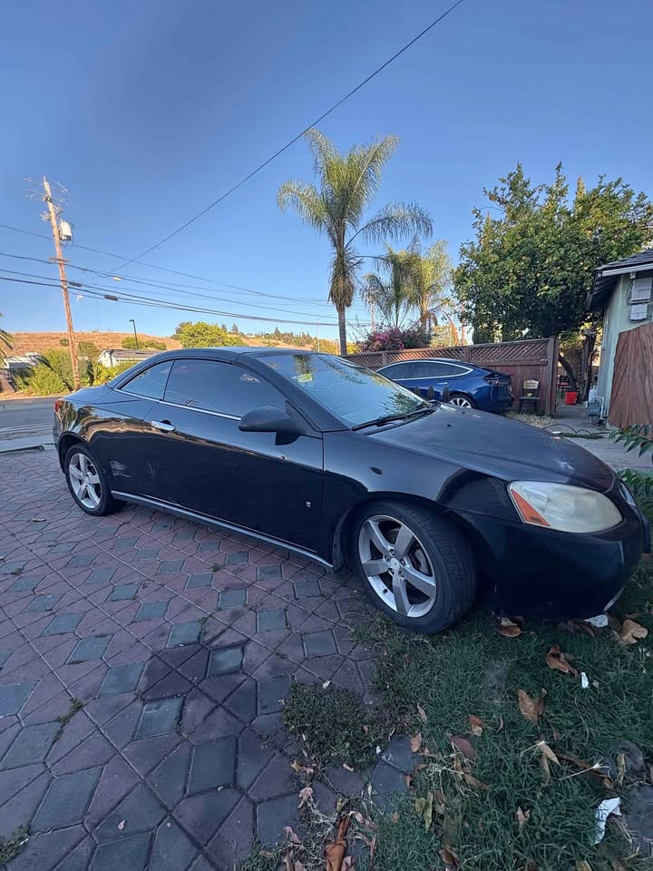 2007 Pontiac g6 - United States - Photo 2