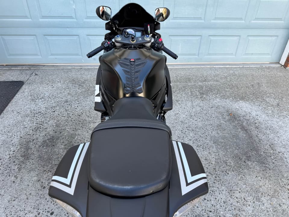 2008 Suzuki gsxr - MOTORCYCLE - United States - Photo 2