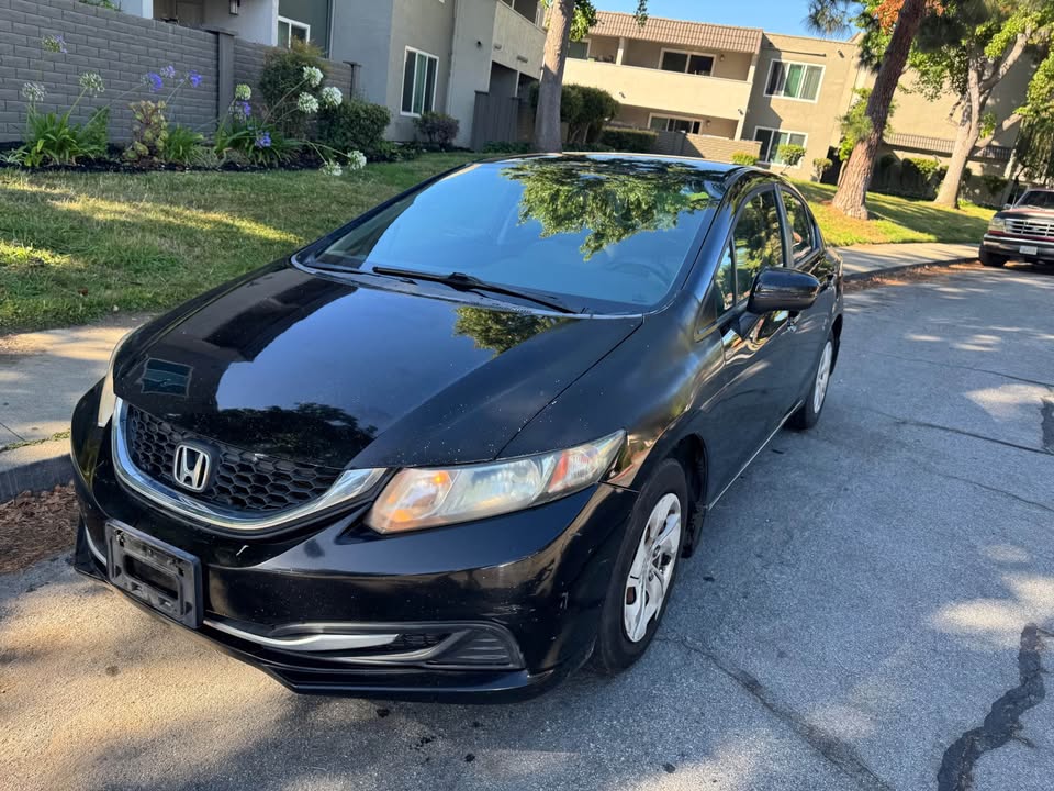 2014 Honda civic - DAMAGED VEHICLES - United States - Photo 4