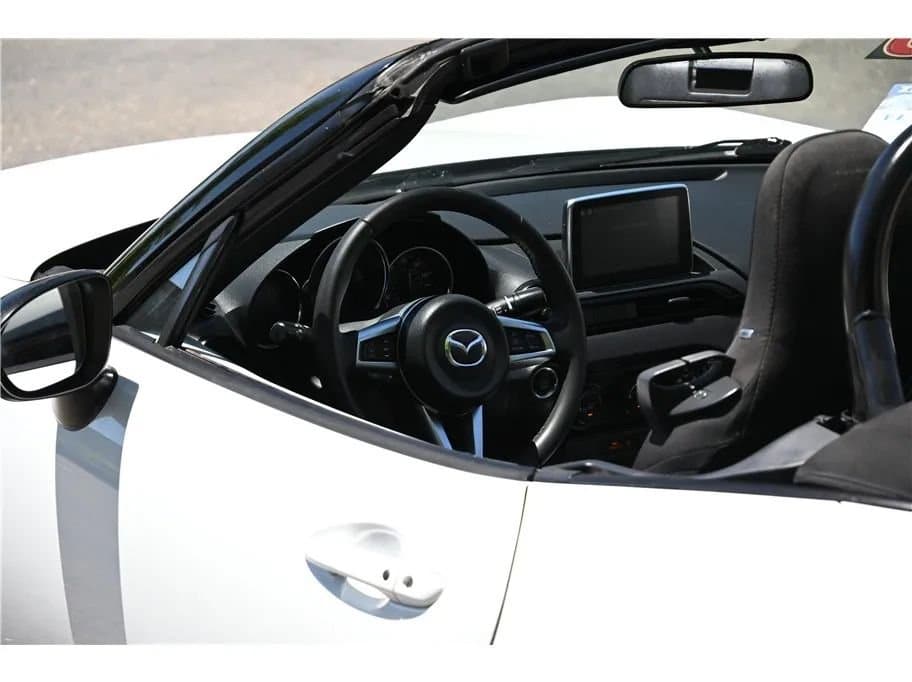 2016 Mazda mx-5 miata - AUTOMOBILE - United States - Photo 2