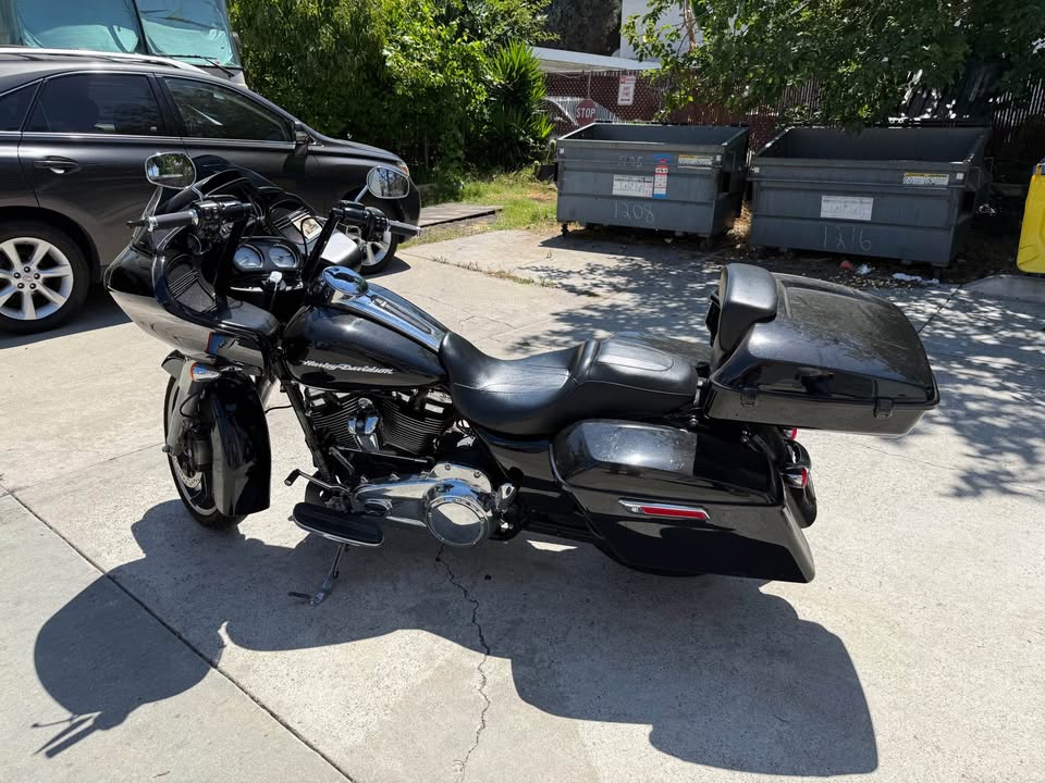 2018 Harley-Davidson roadglide - MOTORCYCLE - United States - Photo 2