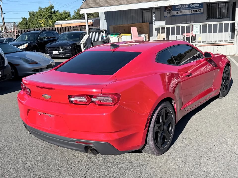 2019 Chevrolet camaro - AUTOMOBILE - United States - Photo 3