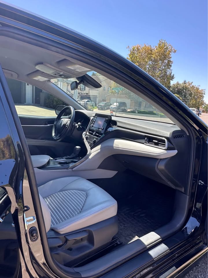 2024 Toyota camry hybrid - AUTOMOBILE - United States - Photo 2